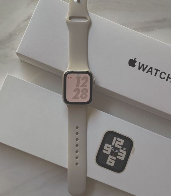 Apple watch series 81.jpeg